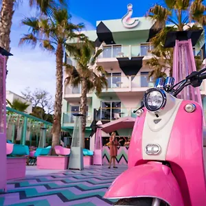 Wi-ki-woo Boutique Apartment San Antonio (Ibiza)